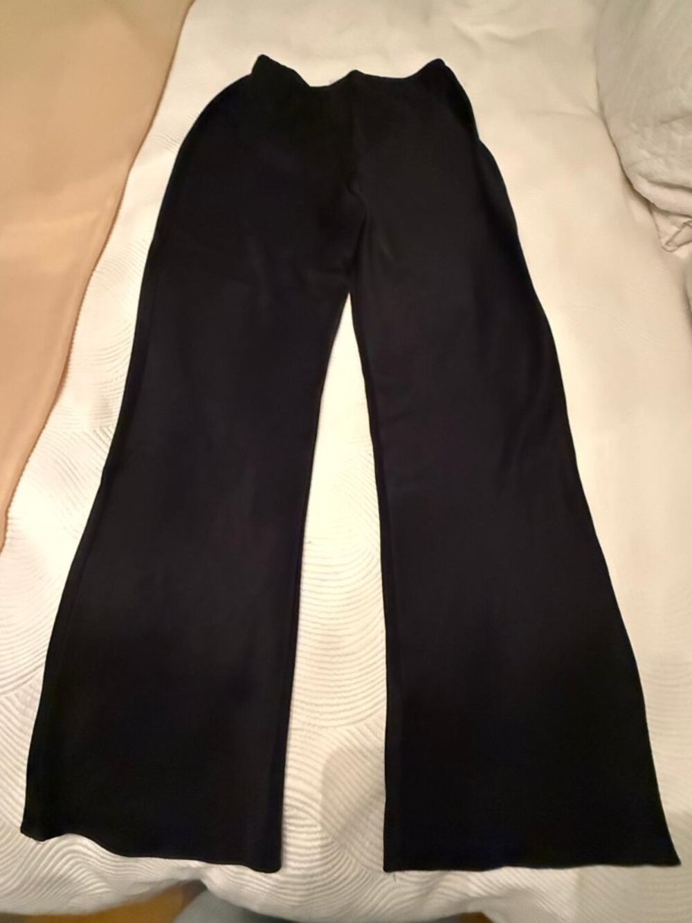 Reformation: Gale High-Waisted Satin Pants - Black - Size XSP